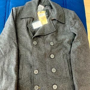 Men’s warm beautiful charcoal grey peacoat brand new never worn still has tags
